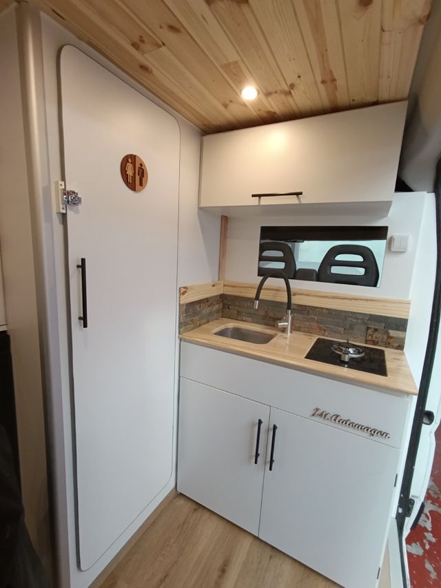 CAMPERIZACION PRECIO JUSTO!! SUPER EQUIPADA