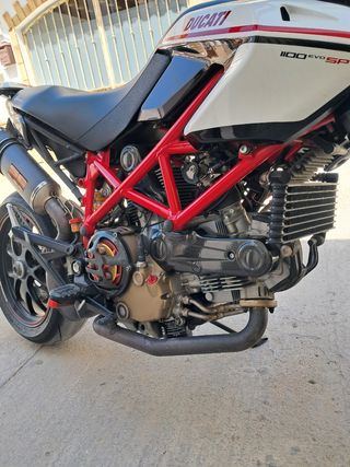 Ducati hypermotard 1100 evo sp