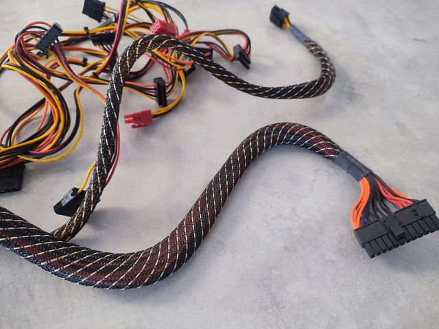 Fuente de alimentación PC Enermax 500W