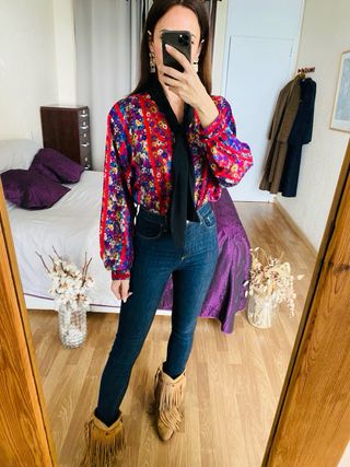 Nueva camisa estampada con lazada ECI talla XL