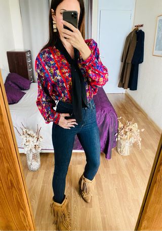Nueva camisa estampada con lazada ECI talla XL