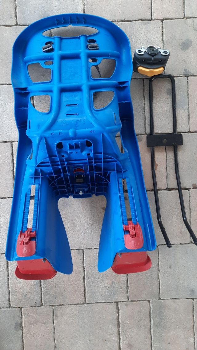 Seggiolino posteriore per bicicletta