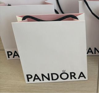 Cajas y bolsas Pandora