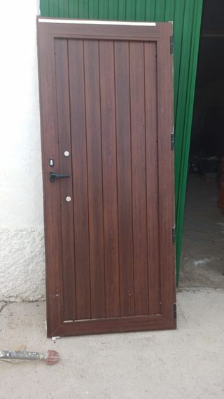 Puerta aluminio 