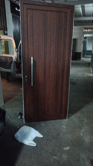 Puerta aluminio 