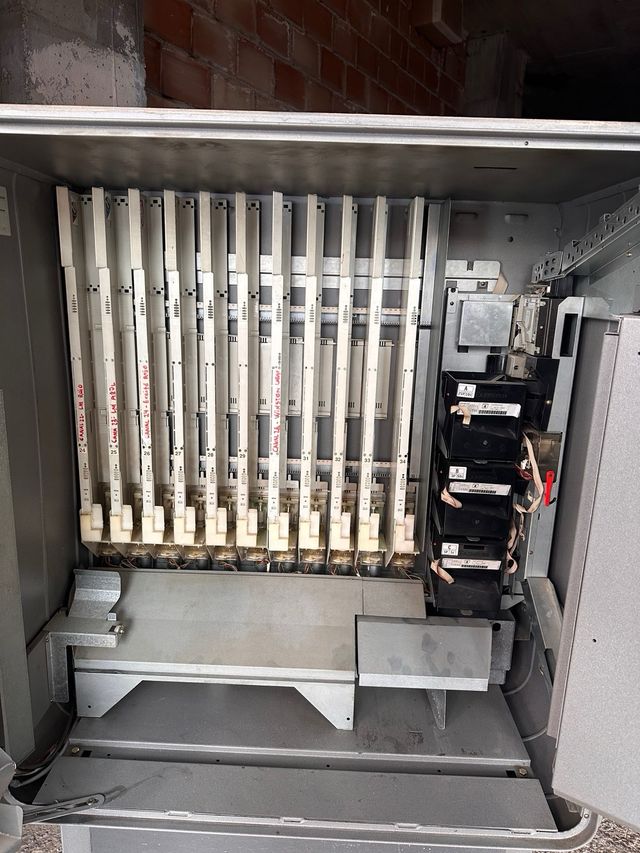 Maquina expendedora... 