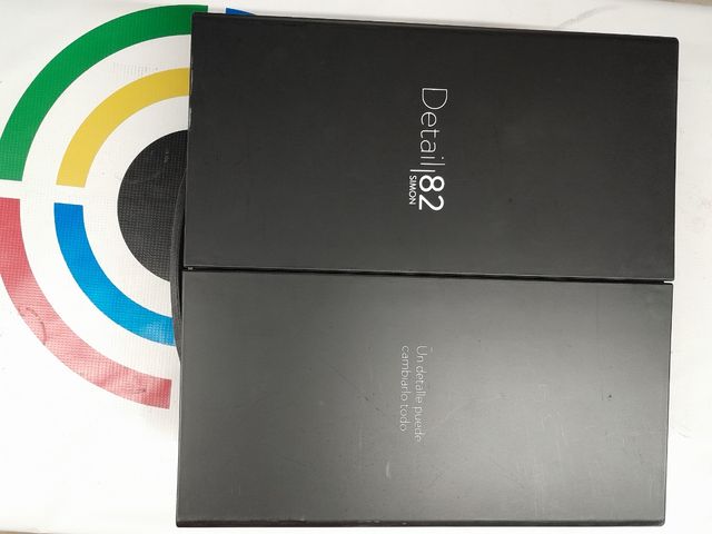 Marco interruptores Simon