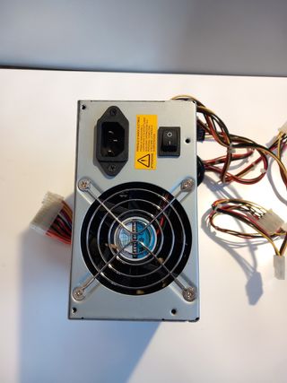 Alimentatore per PC fisso della ltd