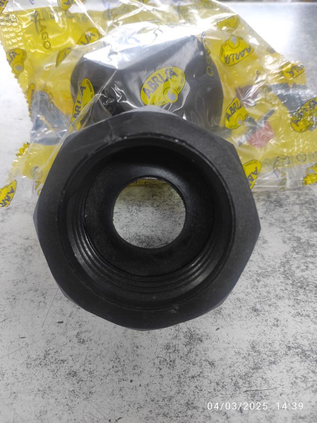 Adaptador bidones 1 1/2