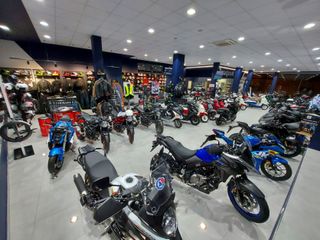 MOTOR-CARTERES AEROX 50 CON CABALLETE