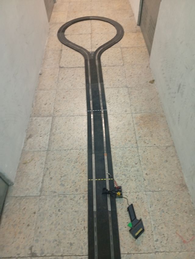 Circuito de un carril con rotondas