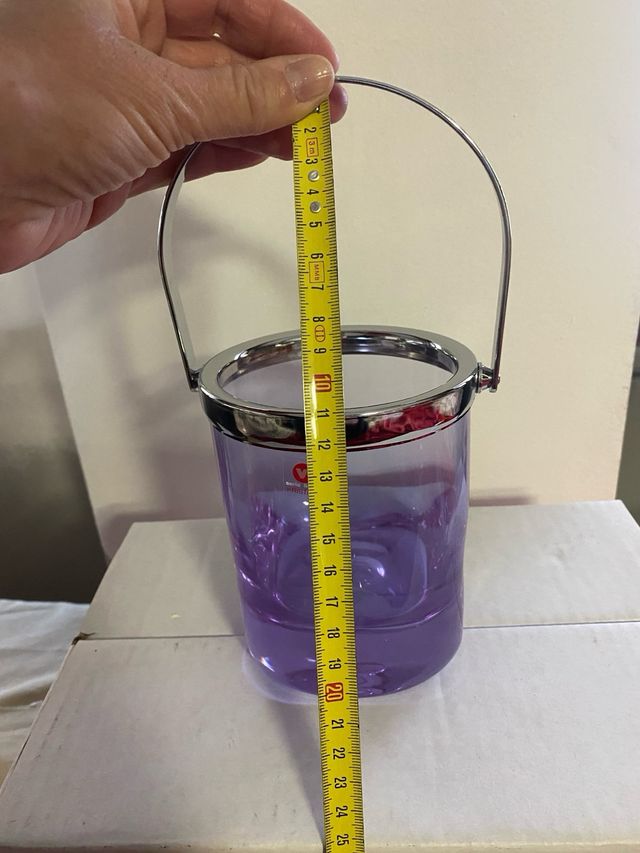 Secchiello ghiaccio in alessandrite col manico