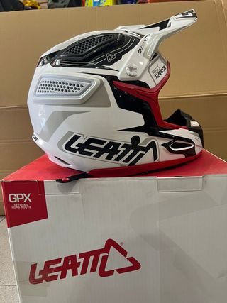 CASCOS LEATT GPX 5.5