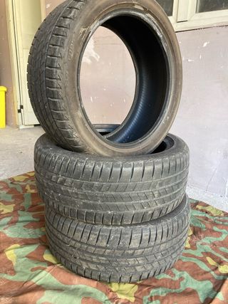 Gomme brigestone 215/45 R17 91W