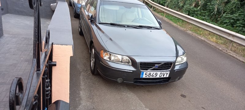 Volvo S60 2006 - foto 1