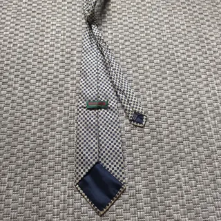 Corbatas de hombre.  Varios modelos y marcas