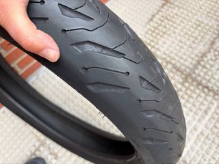 neumático delantero Michelin road 6