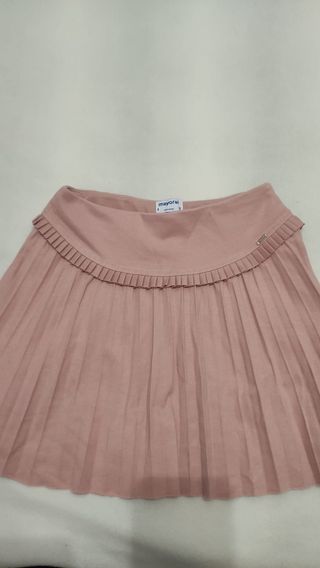 Conjunto de saia e 2 swets