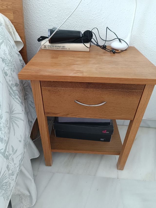 2 mesitas noche chapa roble