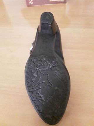 Zapatos  de baile muy cómodos de calidad.