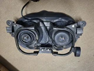 Cubrecarter y faros honda xrv 750