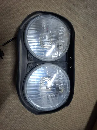 Cubrecarter y faros honda xrv 750