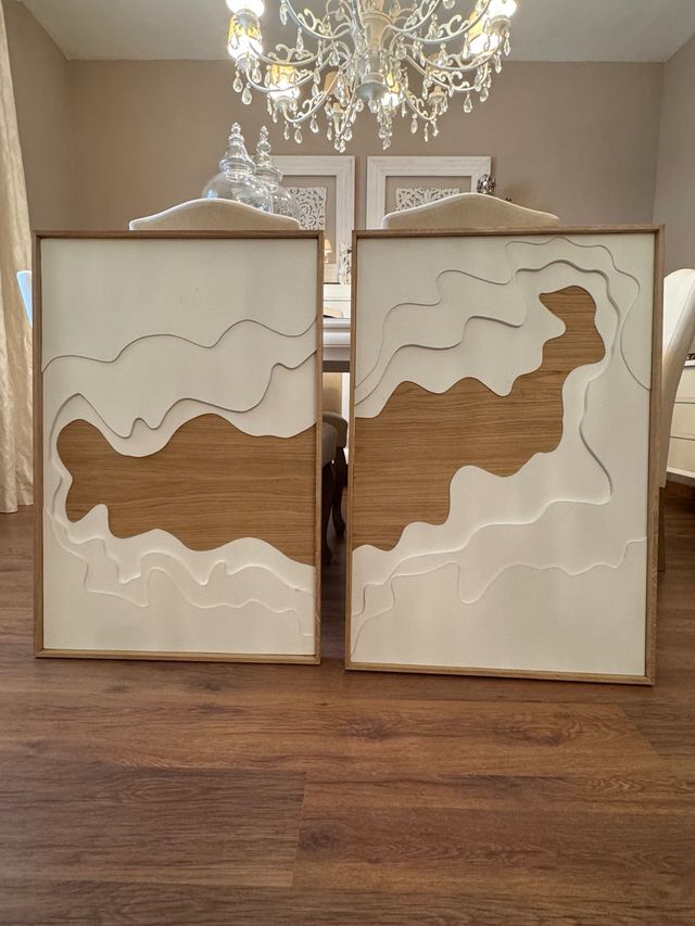 Coppia di quadri a rilievo