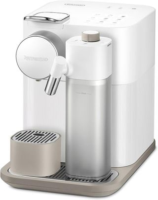 🔥Cafetera De'Longhi Nespresso Lattissima EN640
