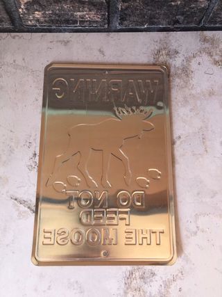 Targa Do Not Feed The Moose Canada