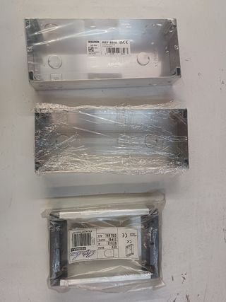 Cajas superficie Fermax