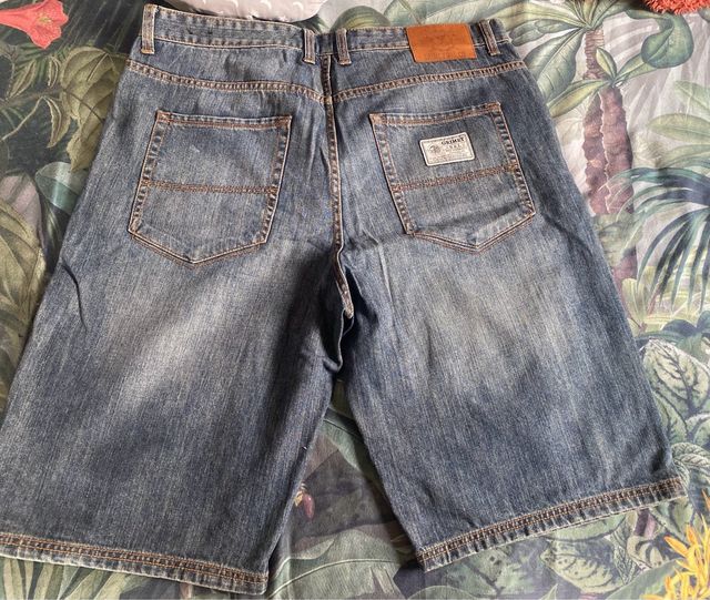 Pantalones/ bermudas Grimey