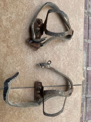 correas y puntera de pedales ciclismo antiguo