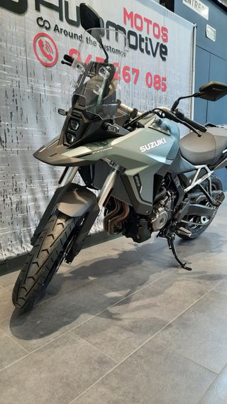 SUZUKI V STROM 800 TECH