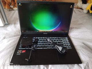 Portátil MSI Modern 15 B7M-039XE y funda