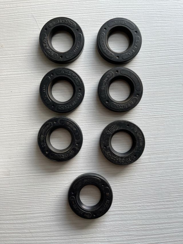 Kit 7 retenes 20x38x7