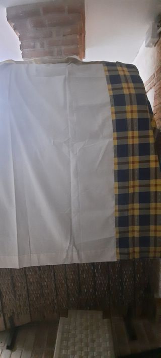 Cortinas medianas de largas