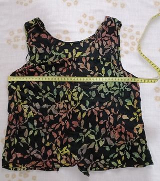 Top estampado espalda descubierta