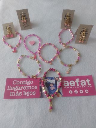 Bisutería solidaria. PULSERAS-PENDIENTES handmade