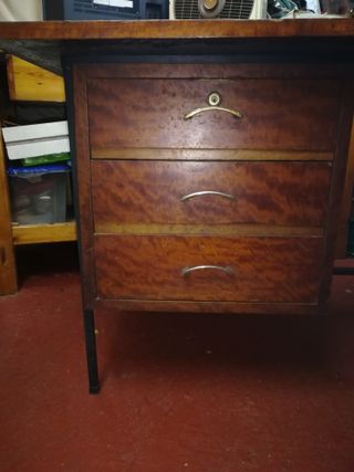 ESCRITORIO ANTIGUO (finales 60 o primeros 70)