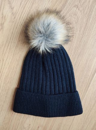 Gorro con pompón