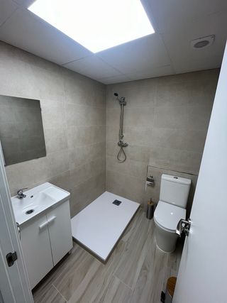 Alquiler de habitacion para uso individual (chica)