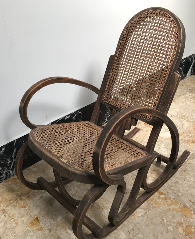 Mecedora antigua años 40
