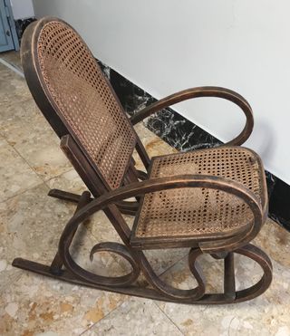 Mecedora antigua años 40