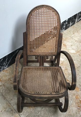 Mecedora antigua años 40