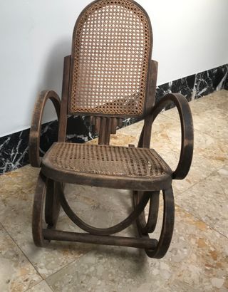 Mecedora antigua años 40