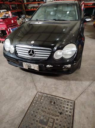 DESPIECE MERCEDES C220 COUPE 
