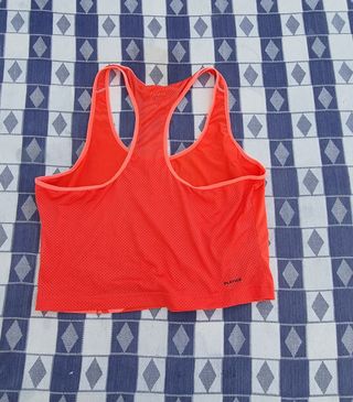 Top deporte reebok mujer talla M rosa