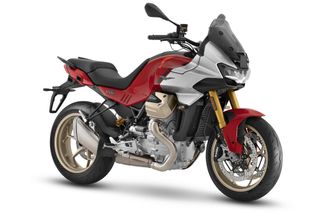 Moto Guzzi V 100 Mandelo S