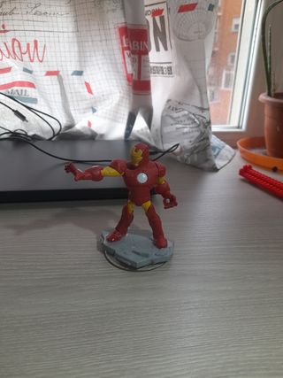 Psvita Disney inifinity y figuras marvel