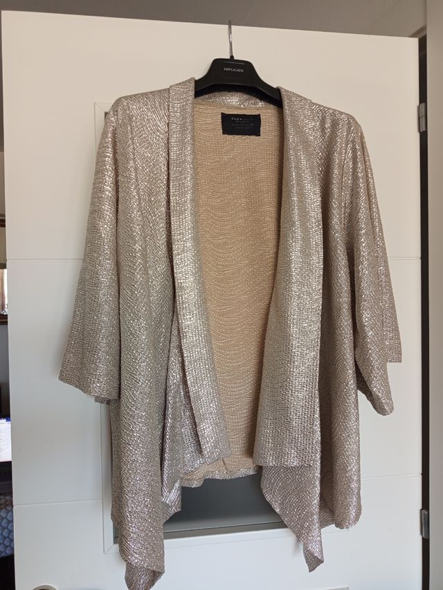Blazer Zara. Talla M.